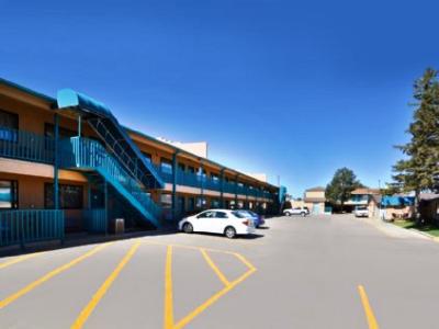 Western Kokopelli Hotel Clayton