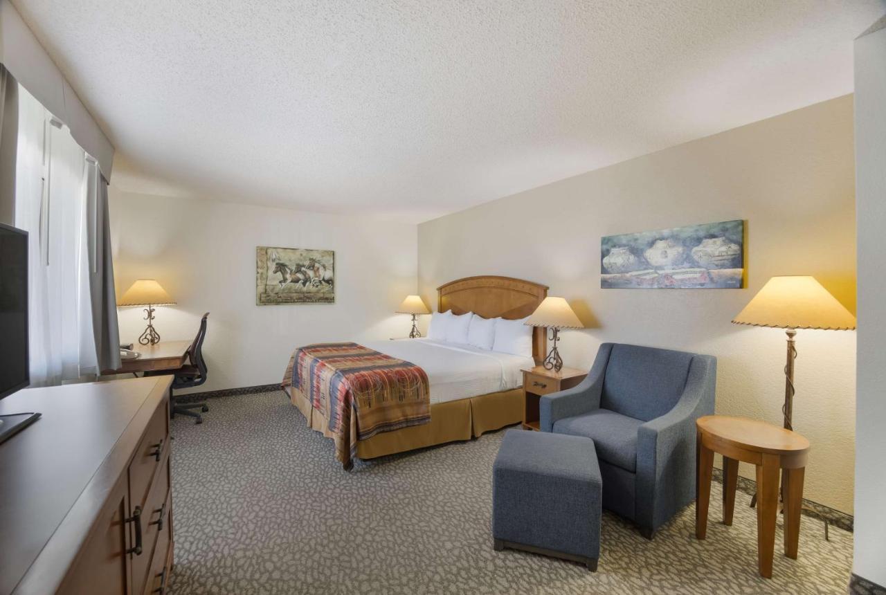 Western Kokopelli Hotel 3*
