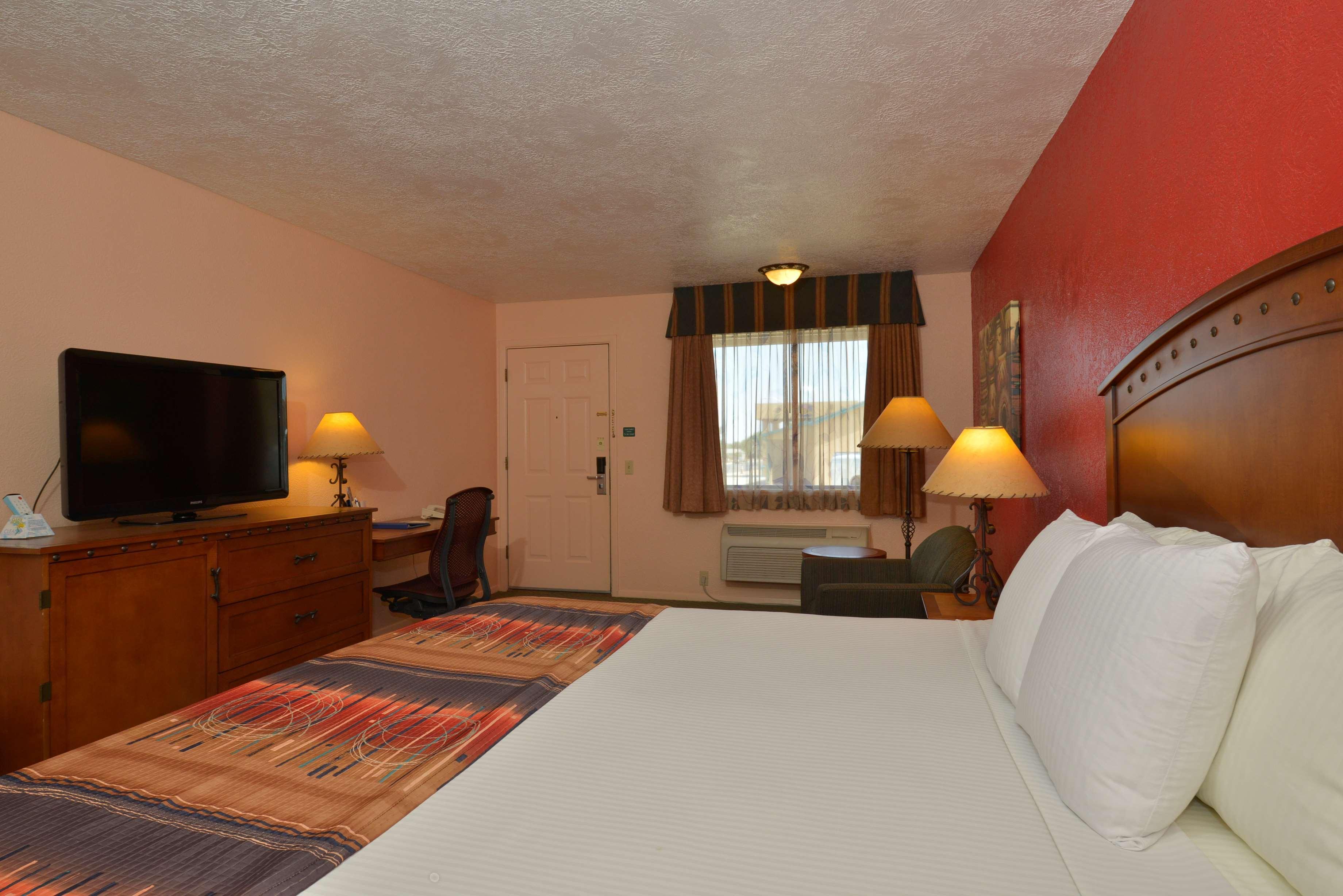 Western Kokopelli Hotel 3*